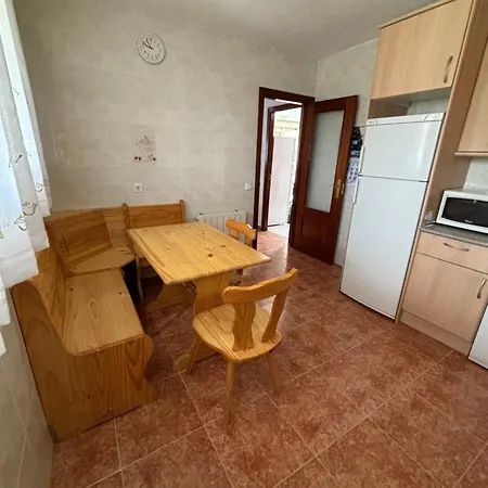 Holiday home Mil Y Rosas