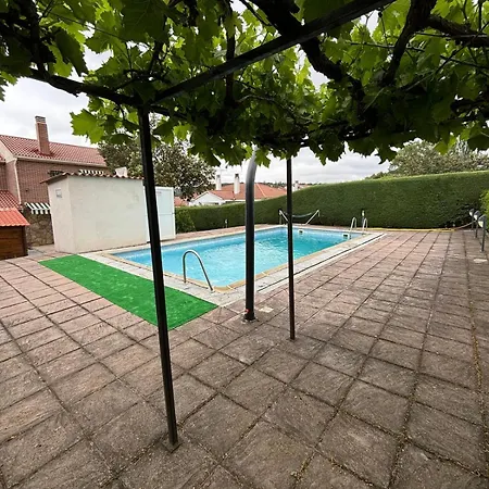 Mil Y Rosas * Ávila