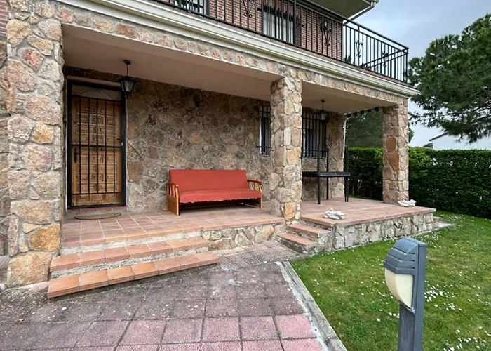 Дом отдыха Mil Y Rosas *